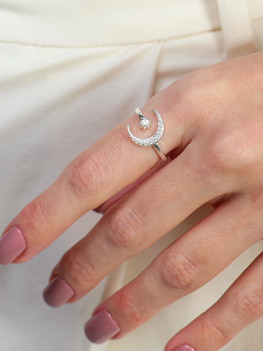 Anel Cravejado Regulável Estrela e Lua