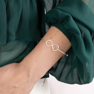 Bracelete Infinito