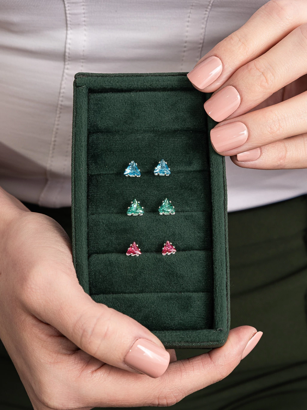 Trio de Brincos Triângulos Coloridos