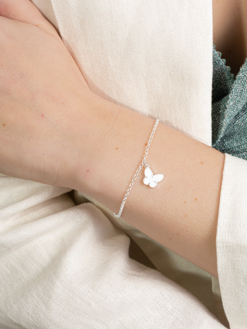 Pulseira de Borboleta Perolada