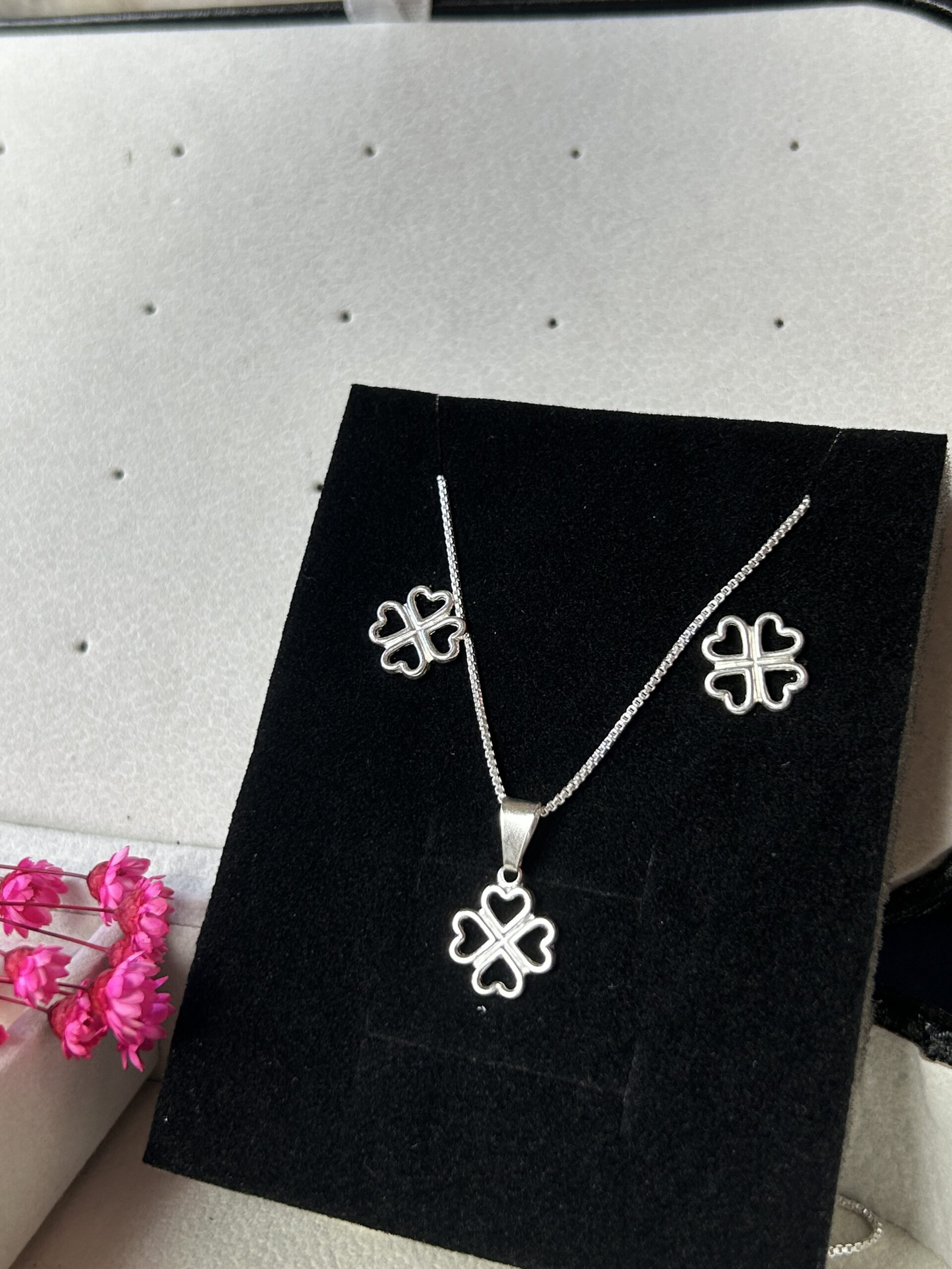 Conjunto de Prata 925 Trevo Vazado